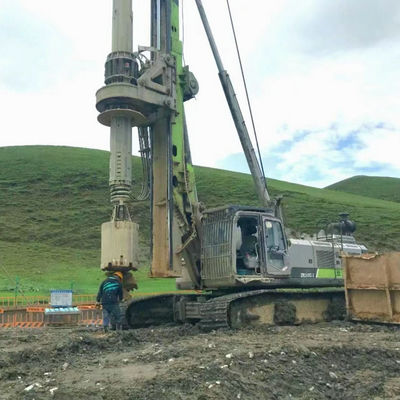 ISO9001 Rotary Pile Drilling Rig 44 Meter Hydraulic Rotary Drilling ZR160L
