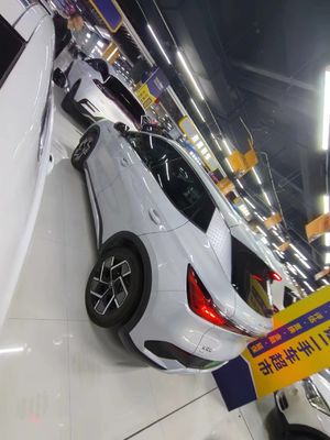 Sedan 4 Doors Used EV Car Excellent Safety Rating And Affordable